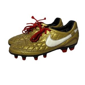 2009 Nike Ronaldinho Dois FG 324761 712 Gold Black Soccer Cleats Men’s Sz 7.5